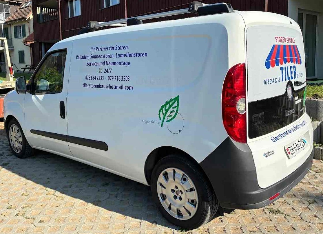 Firmenfahrzeug von StorenService Tiler in Winterthur